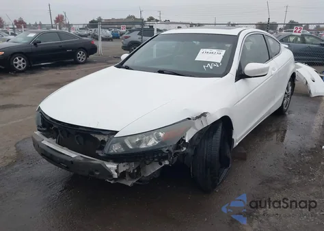 2010 Honda Accord 2.4 Ex z USA, uszkodzony, nr VIN 1HGCS1B79AA002611